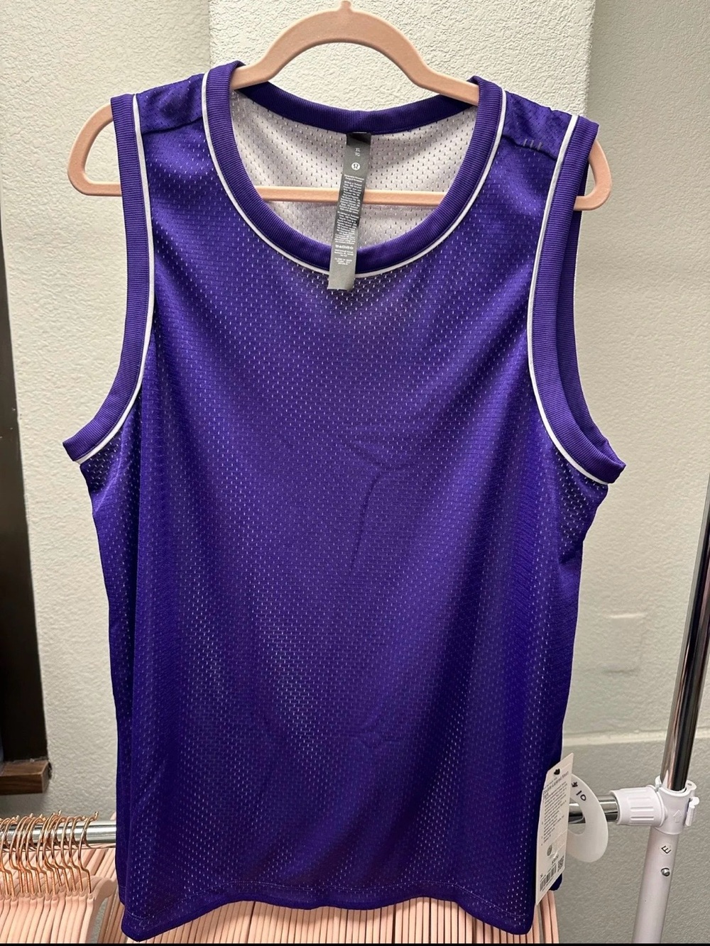 Lululemon Double Layered Mesh Tank NWT XL